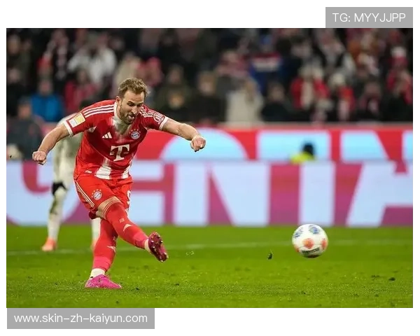 拜仁门将关键扑救助球队拿下平局