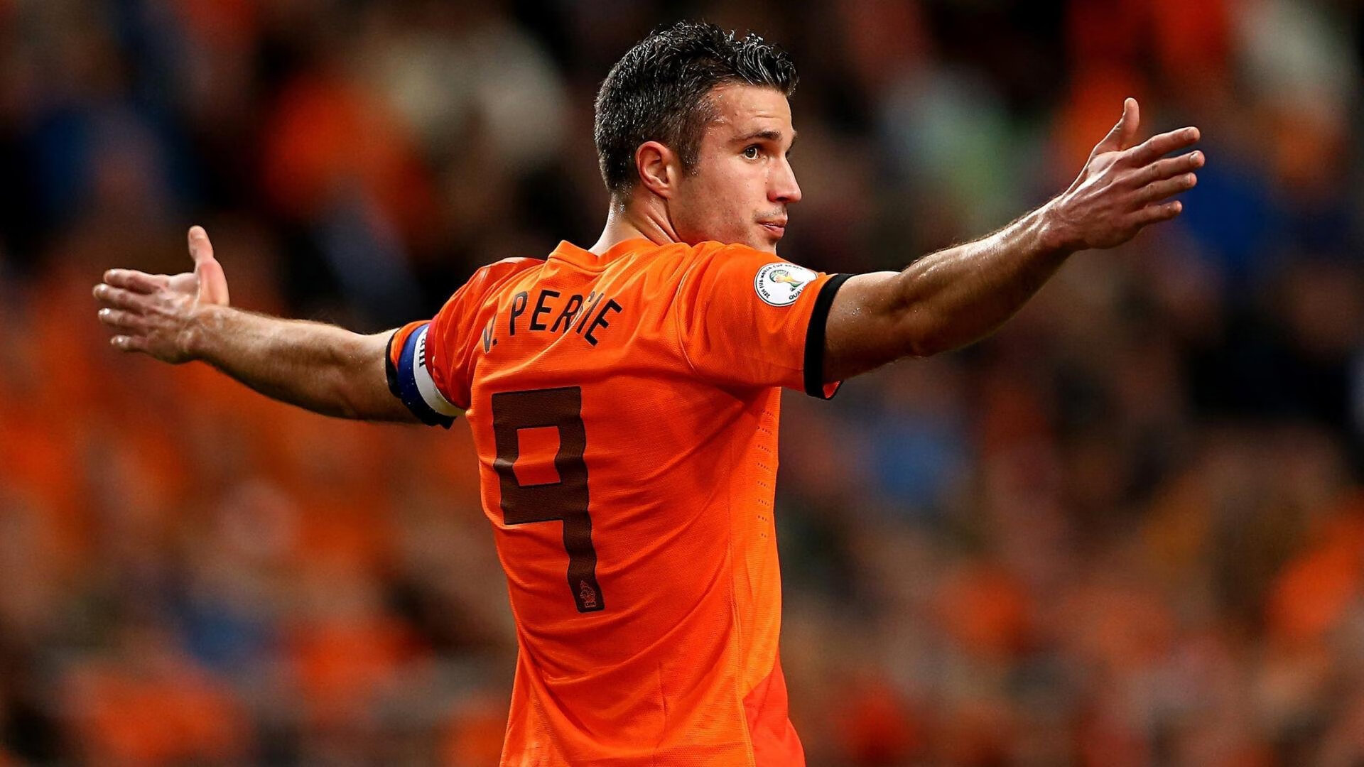 开云体育登录-五大联赛中场组合是否趋于一控一防搭配，五大联赛中锋